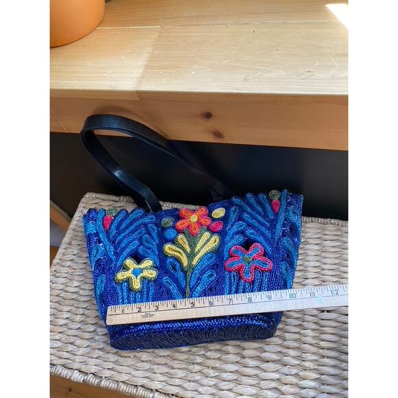 Floral Straw Bag - Picture 10 of 10
